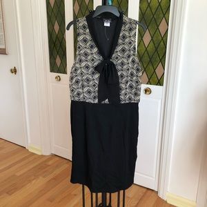 NWOT Printed Bow Tie Dress